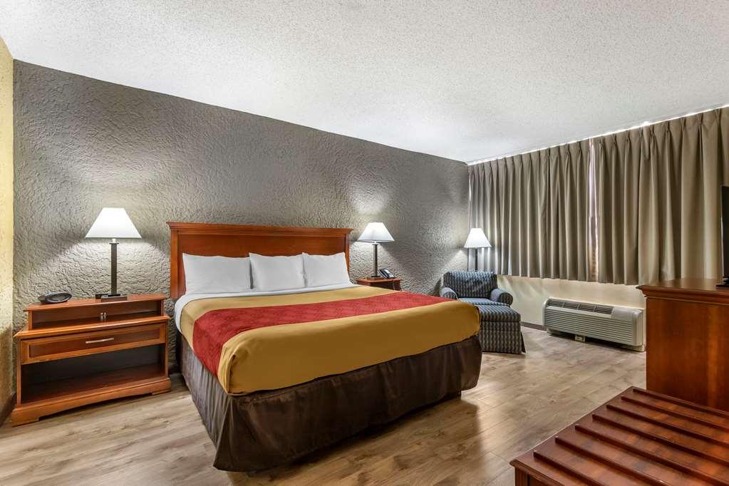 Econo Lodge Broken Arrow-Tulsa الغرفة الصورة