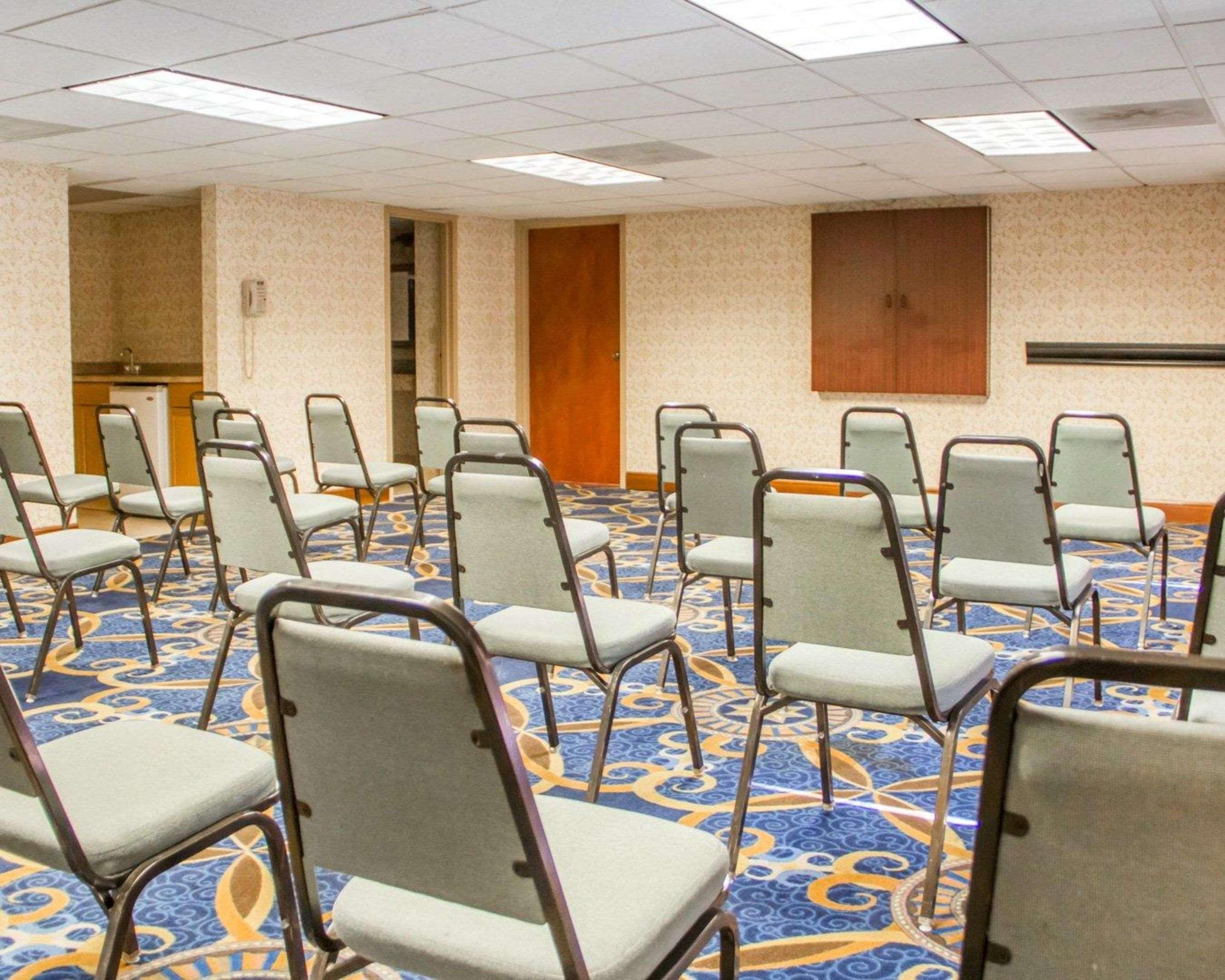 Econo Lodge Broken Arrow-Tulsa المظهر الخارجي الصورة