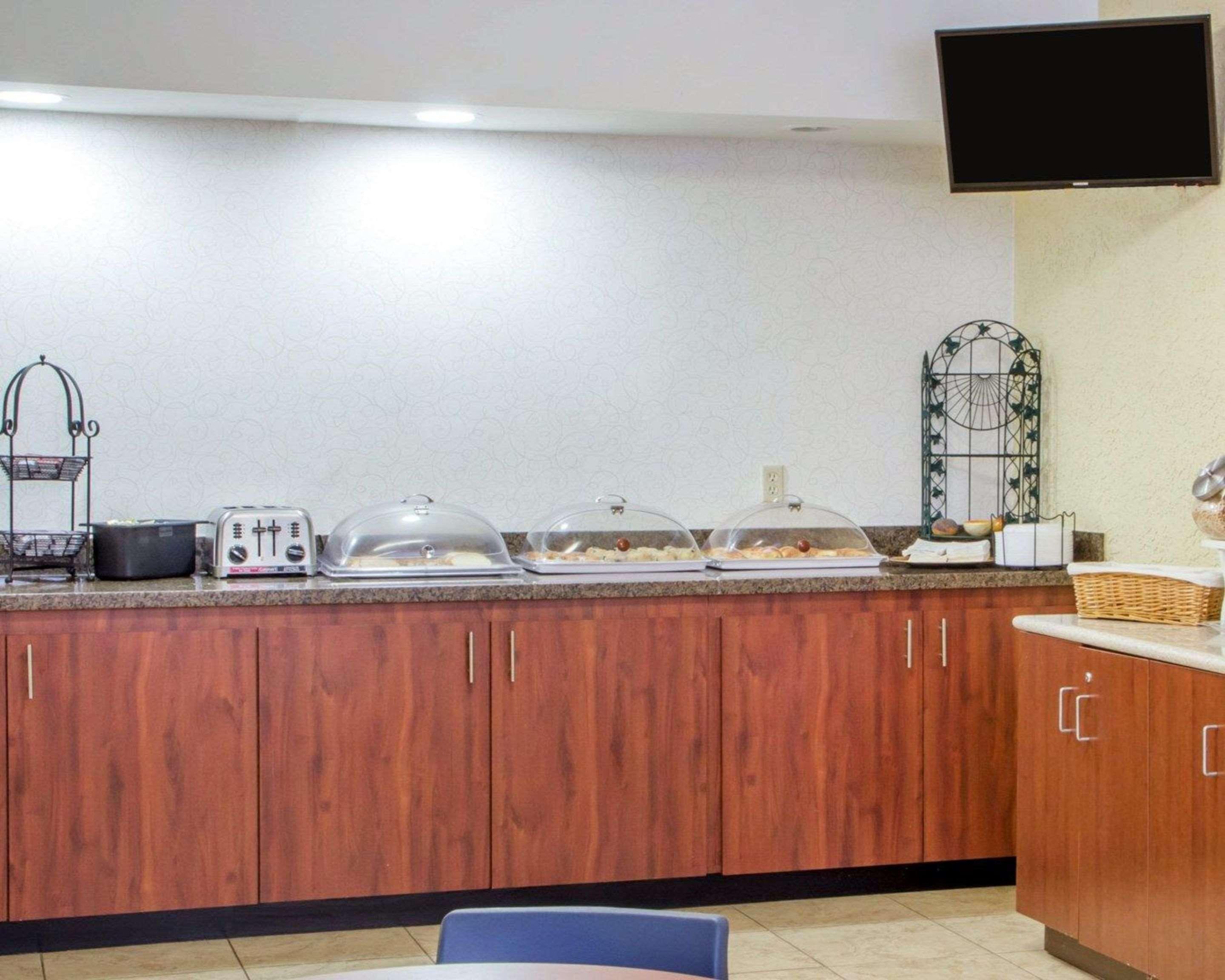 Econo Lodge Broken Arrow-Tulsa المظهر الخارجي الصورة