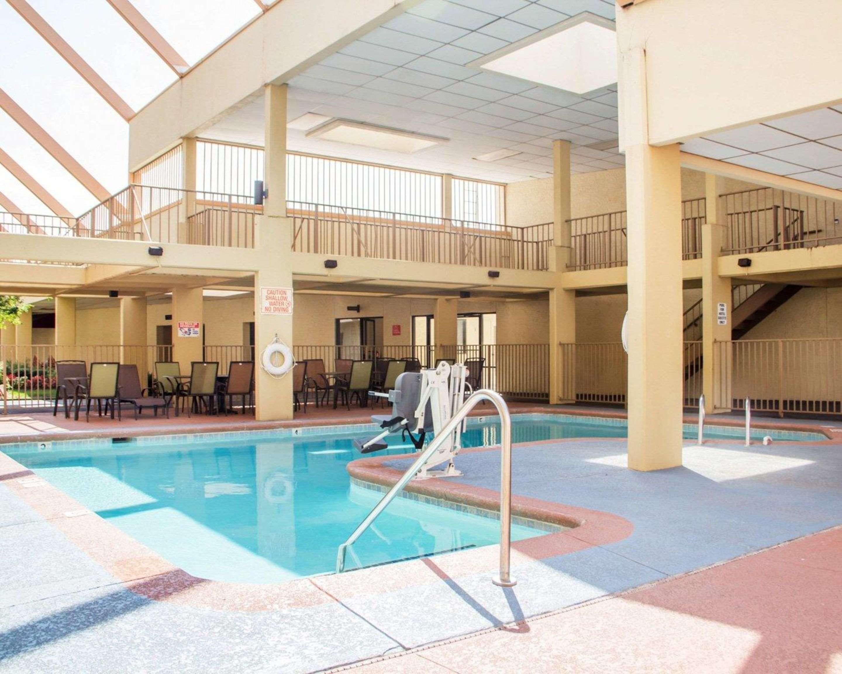 Econo Lodge Broken Arrow-Tulsa المظهر الخارجي الصورة