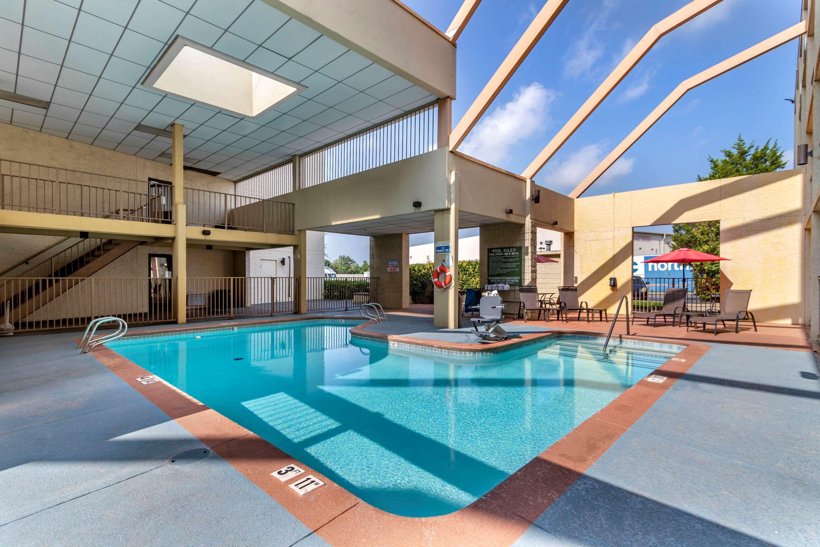 Econo Lodge Broken Arrow-Tulsa المظهر الخارجي الصورة