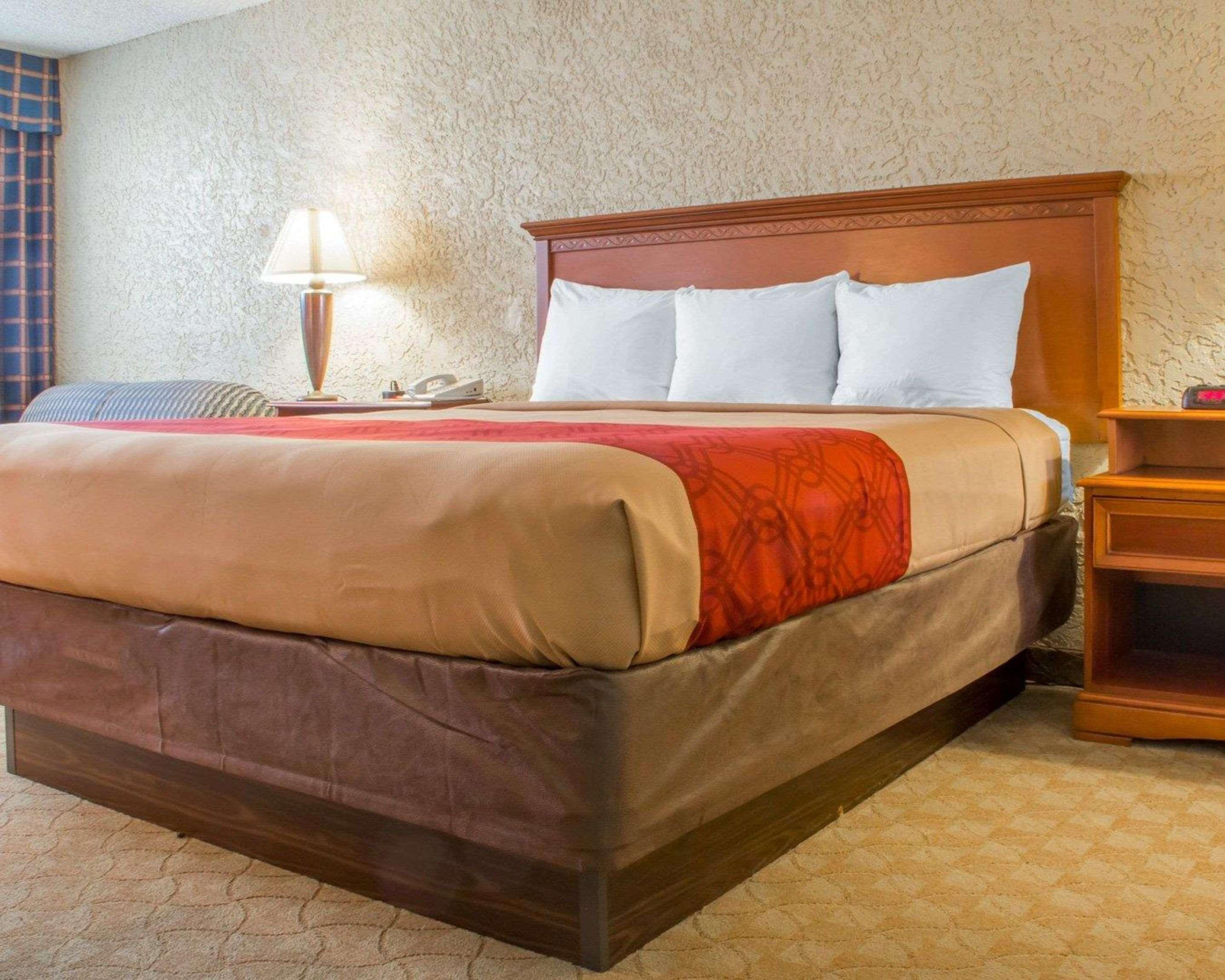 Econo Lodge Broken Arrow-Tulsa المظهر الخارجي الصورة