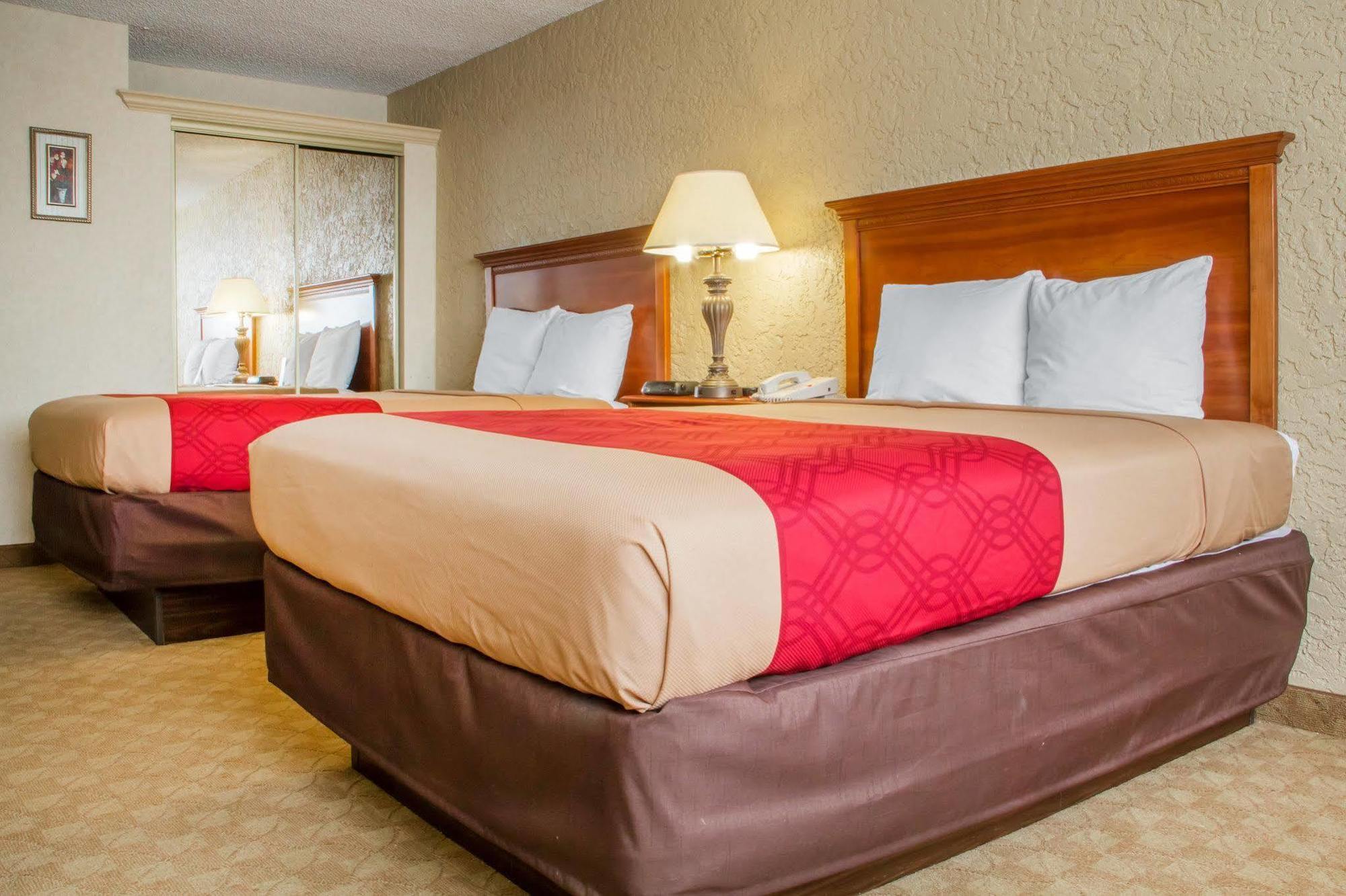 Econo Lodge Broken Arrow-Tulsa المظهر الخارجي الصورة